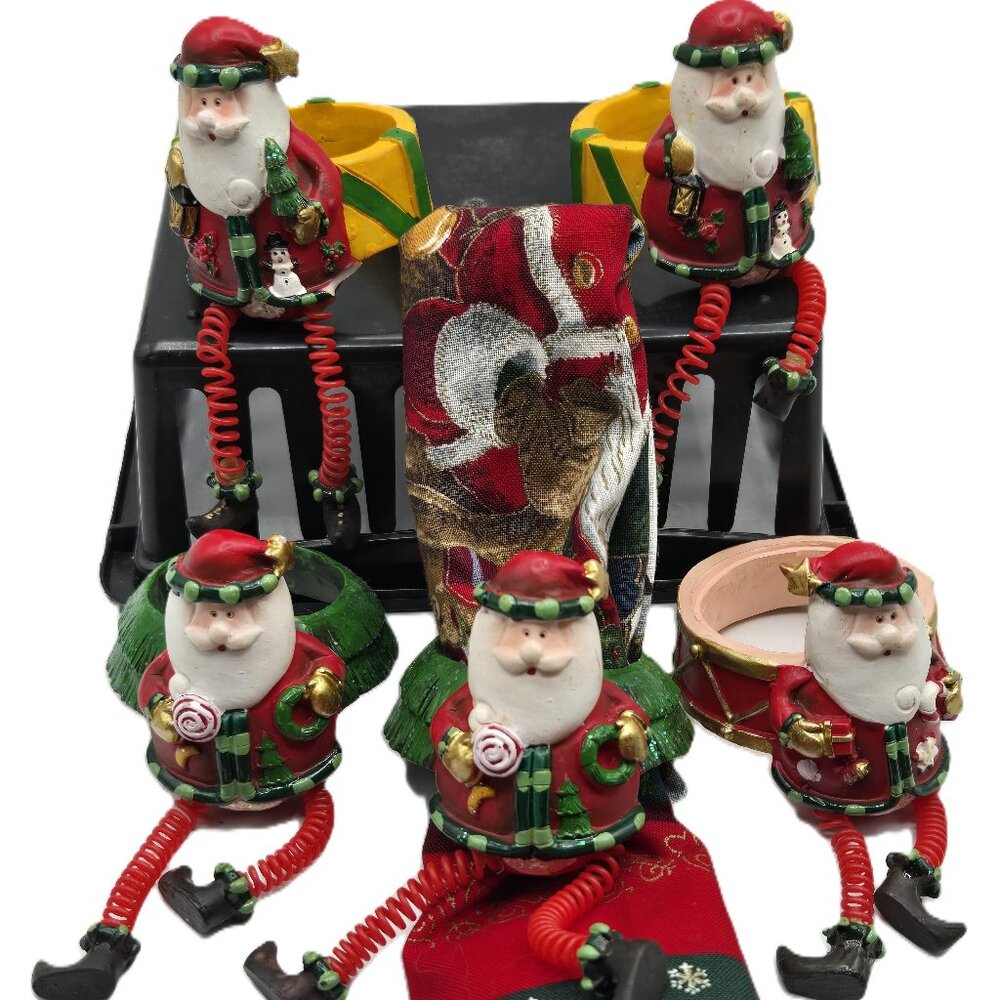 Set of 5 Napkin Rings Whimsical Wooden  Santa Clause Christmas Holiday Red Green